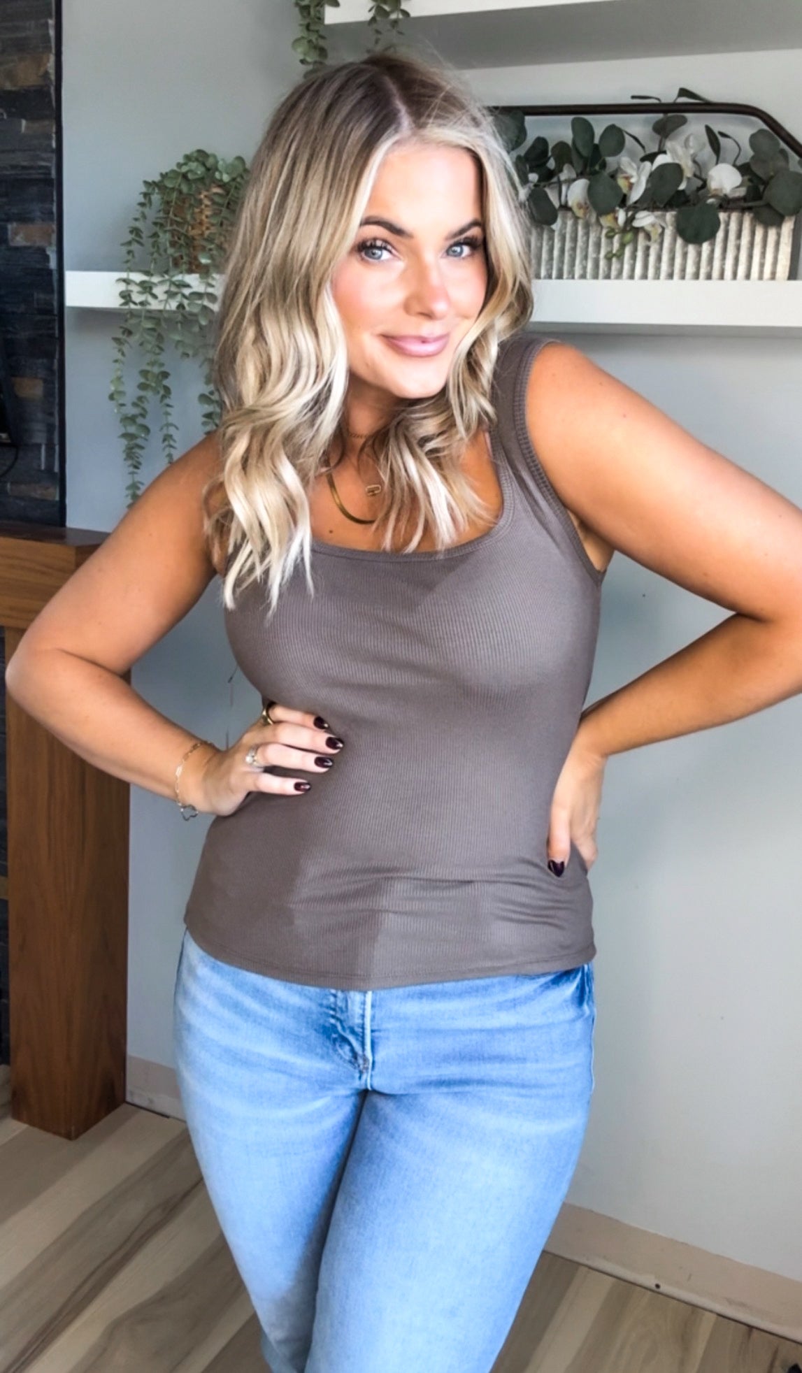 Maxi Tank